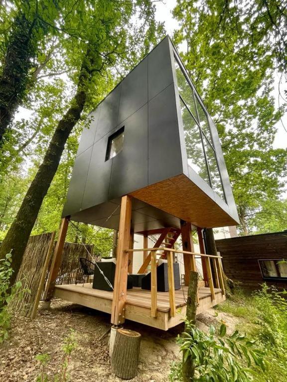 Utopia Village - Art & Nature Lodges Монс Экстерьер фото