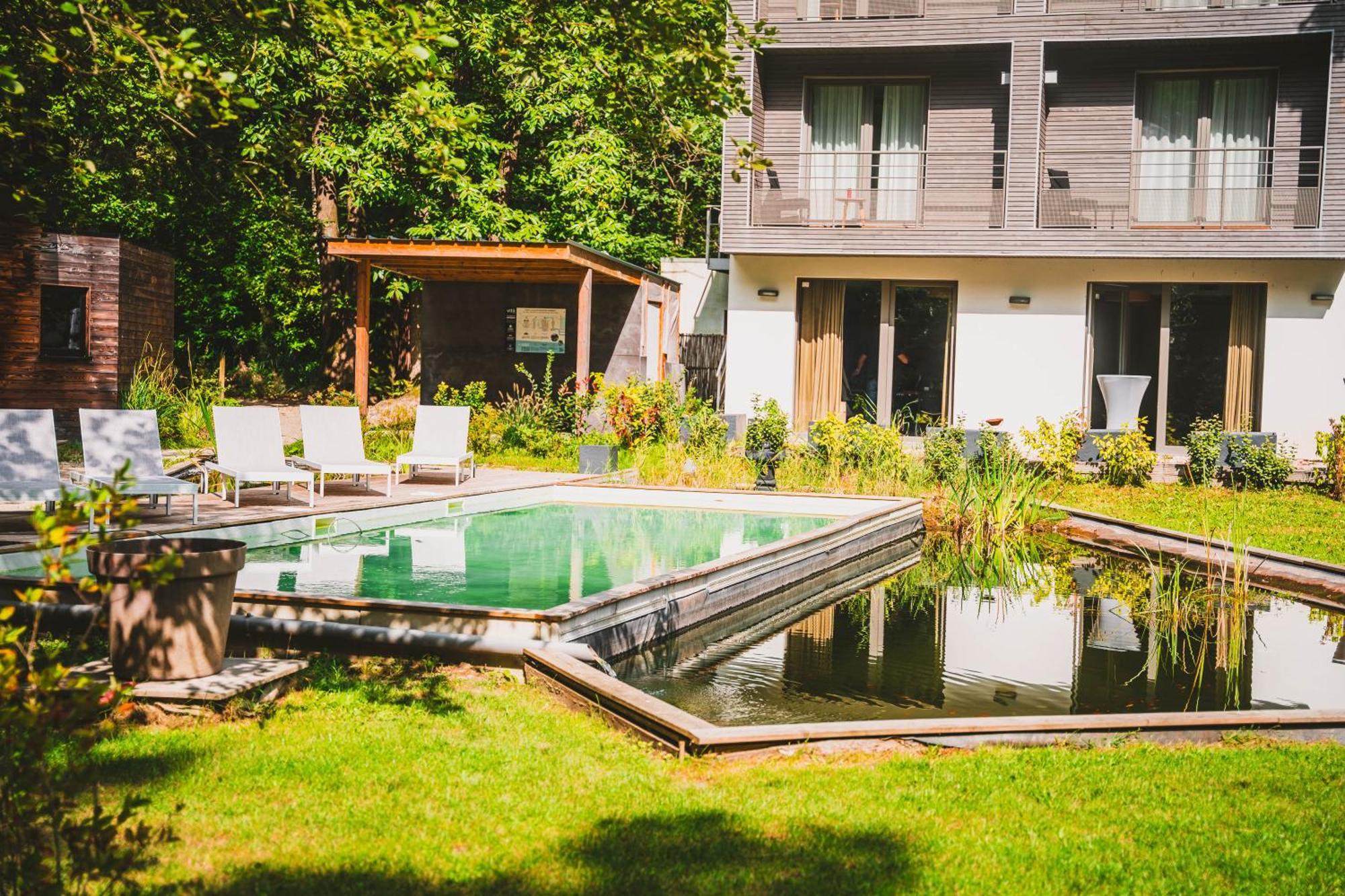 Utopia Village - Art & Nature Lodges Монс Экстерьер фото